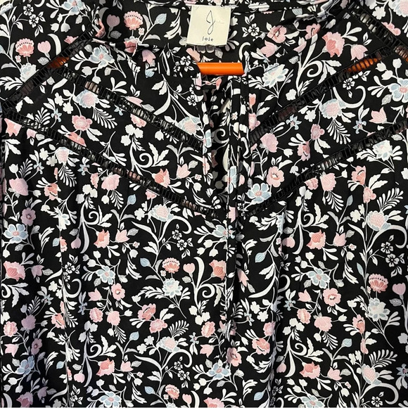 Joie  Top - Picture 2 of 4